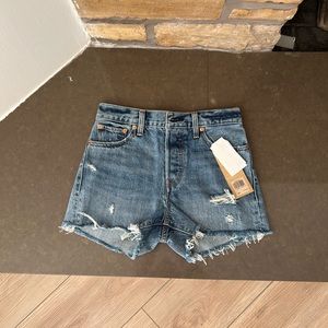 Levi’s Wedgie Short